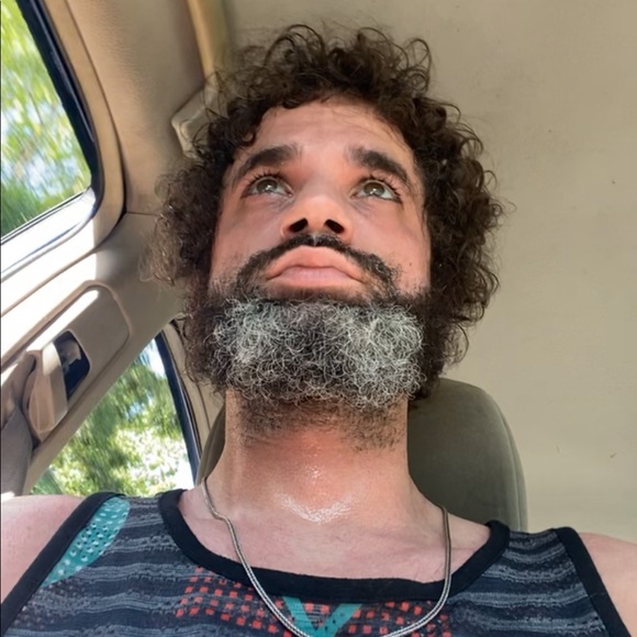 Meet your Posher, Nick - Picture 1 of 1